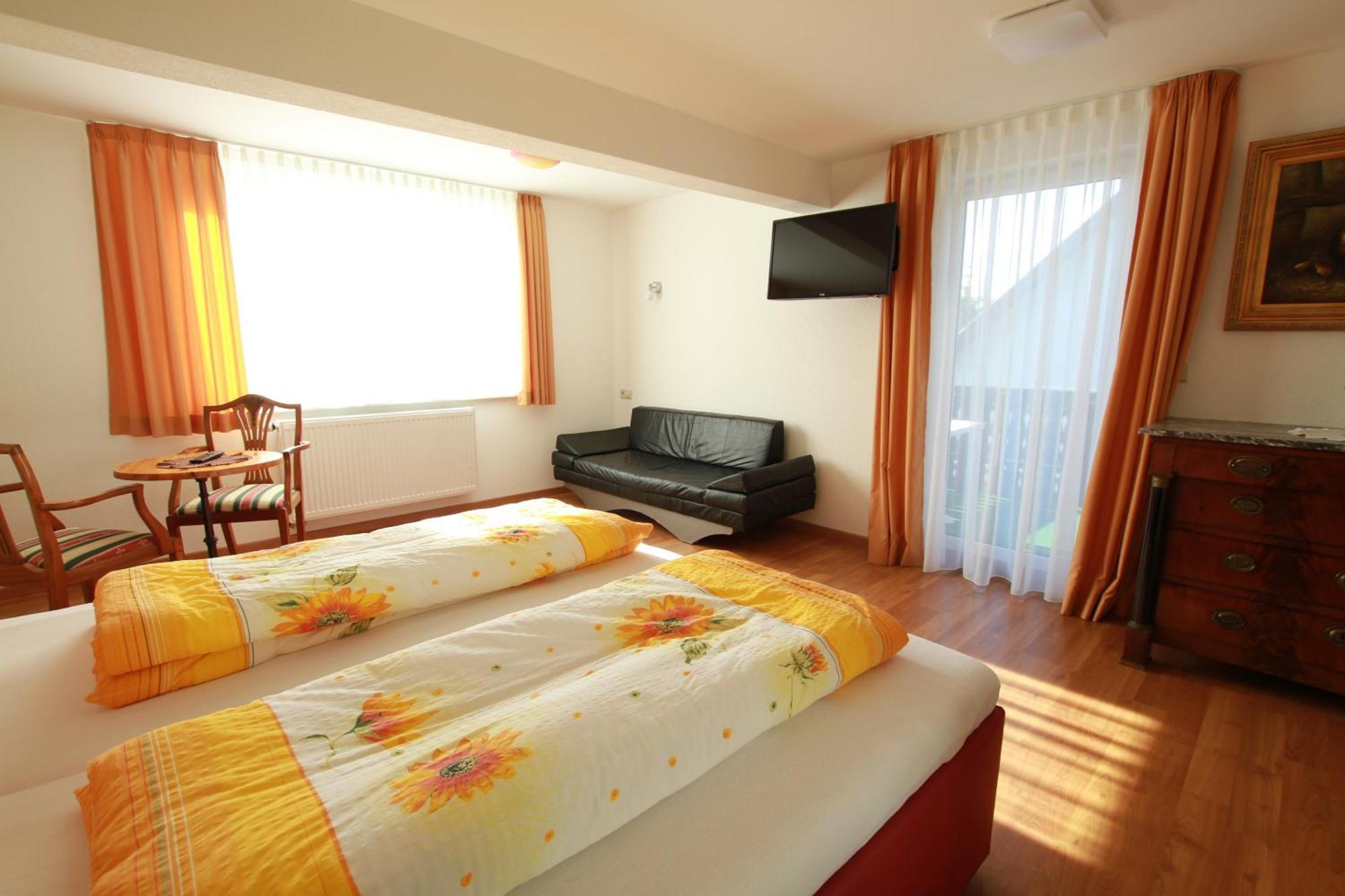 Gaestehaus Pfefferle Hotel Garni Und Ferienwohnungen Sigmaringen Quarto foto